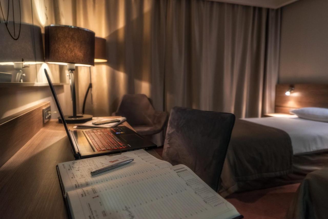 Hotel Hp Park Olsztyn  Eksteriør billede